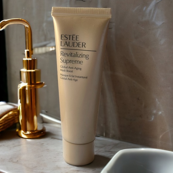 Estee Lauder Other - Estée Lauder Revitalizing Supreme Anti Aging Mask